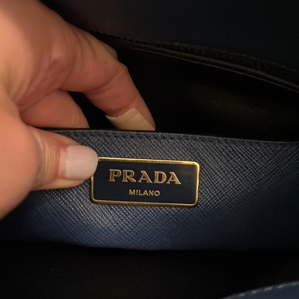 Prada Saffiano Crossbody Bag - Picture 5 of 6